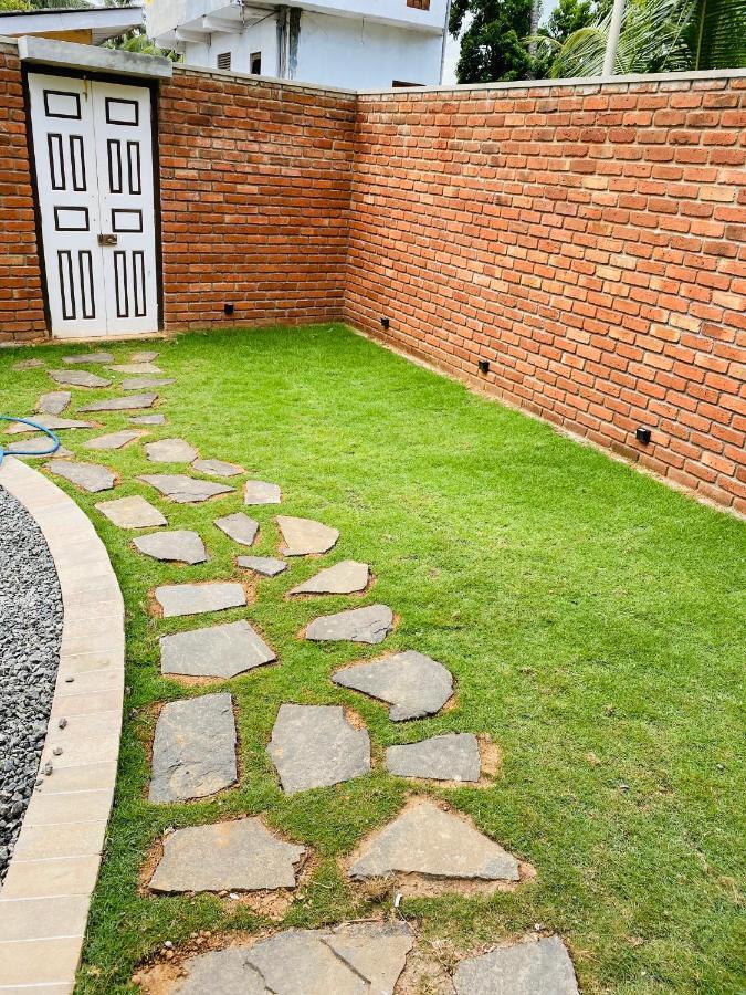 Thaprobana Villa Tangalle - Private Villa Zewnętrze zdjęcie
