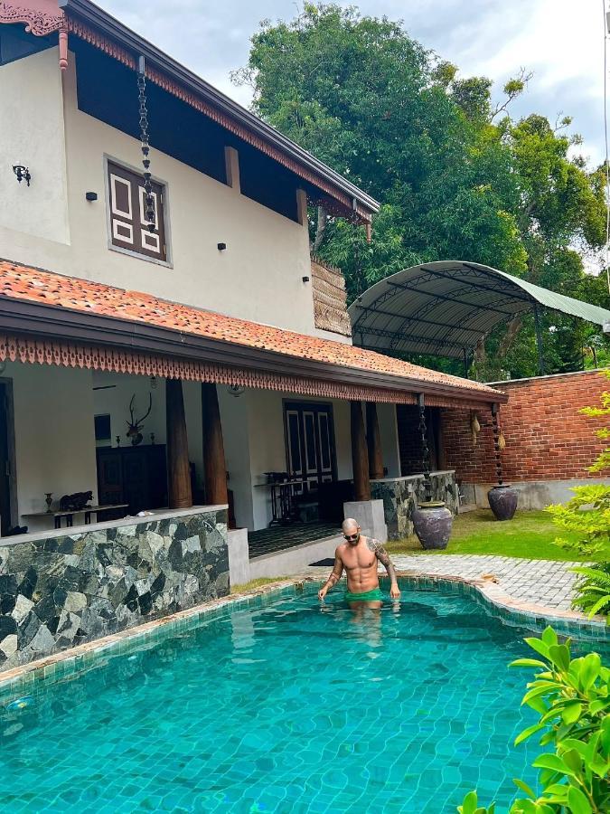 Thaprobana Villa Tangalle - Private Villa Zewnętrze zdjęcie